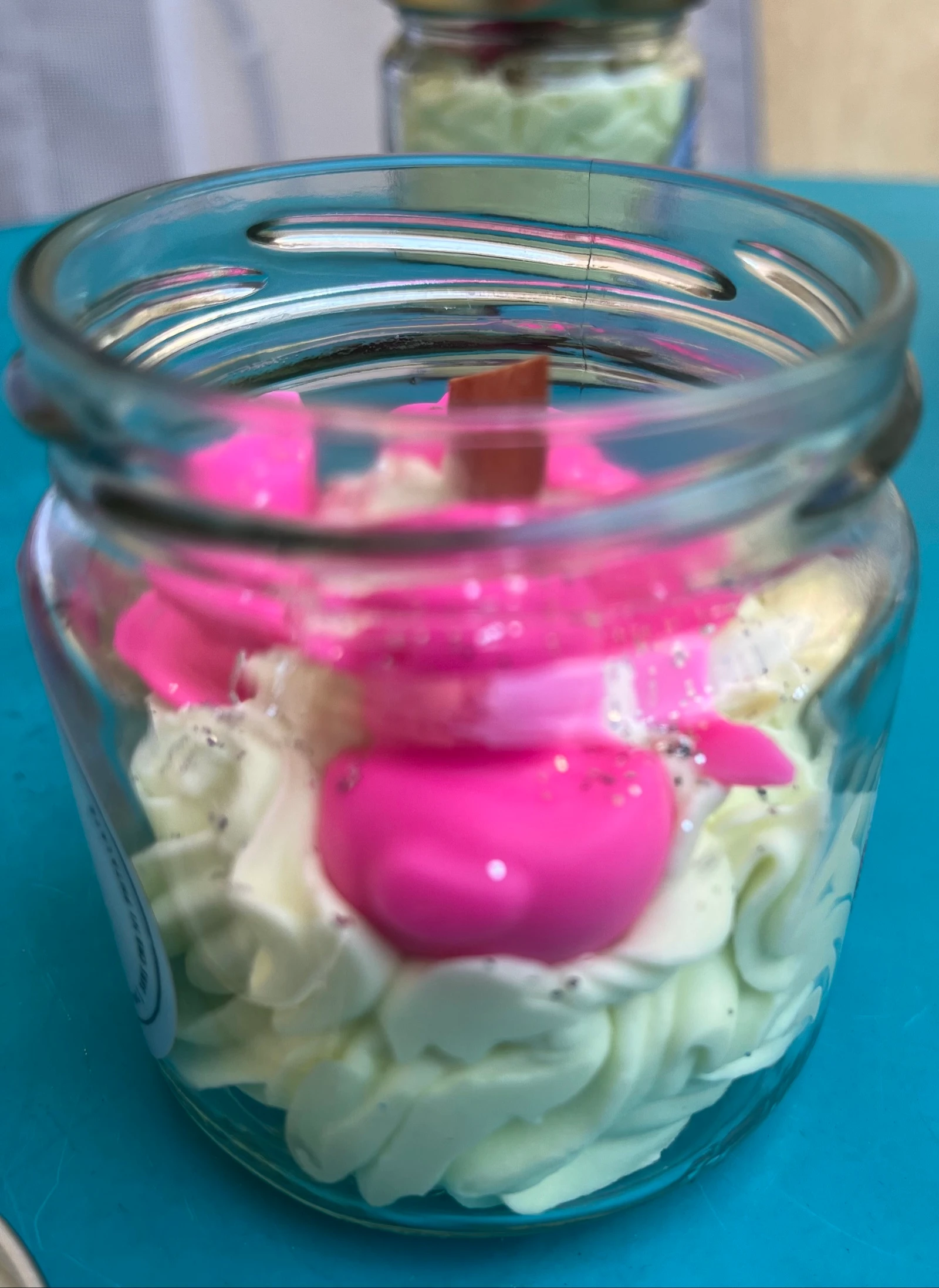 Vela Mini Pop Citronela – repelente de mosquitos • 130 g • artesanal ✨ – photo 2